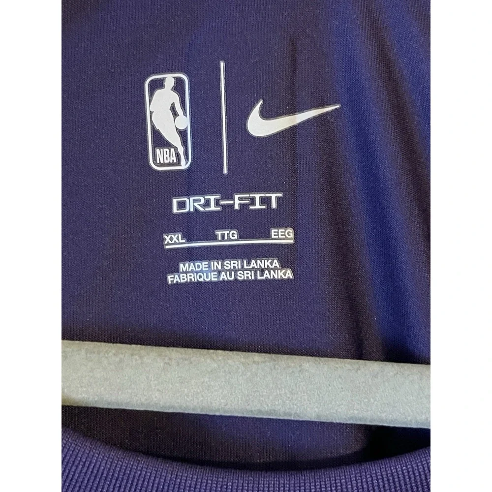Men's 2XL NWOT Phoenix Suns Nike Dri-Fit Long‎ Sleeve Shirt Purple